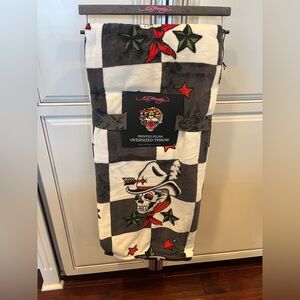 Ed Hardy Skull Design Plush Throw Blanket